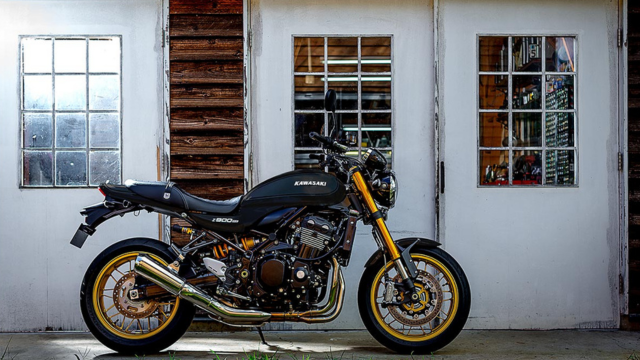 Motos R Edition_03.png